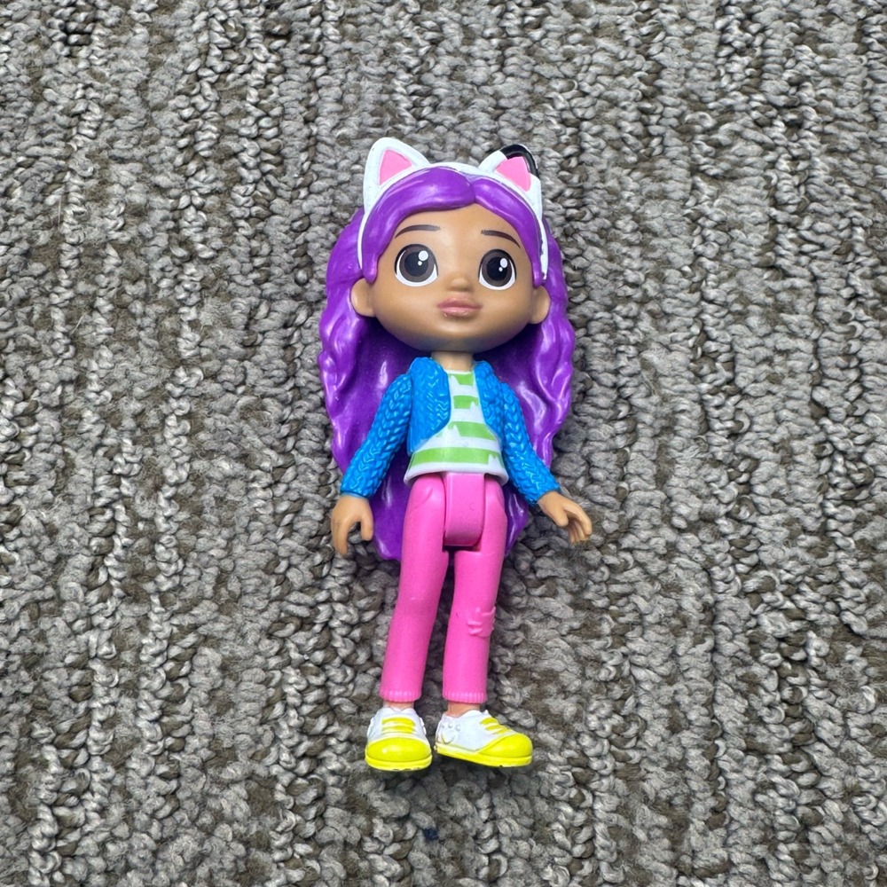 Gabby's Dollhouse Figure Kitty Fairy Garden Treehouse Cat Ears Purple Hair Toy